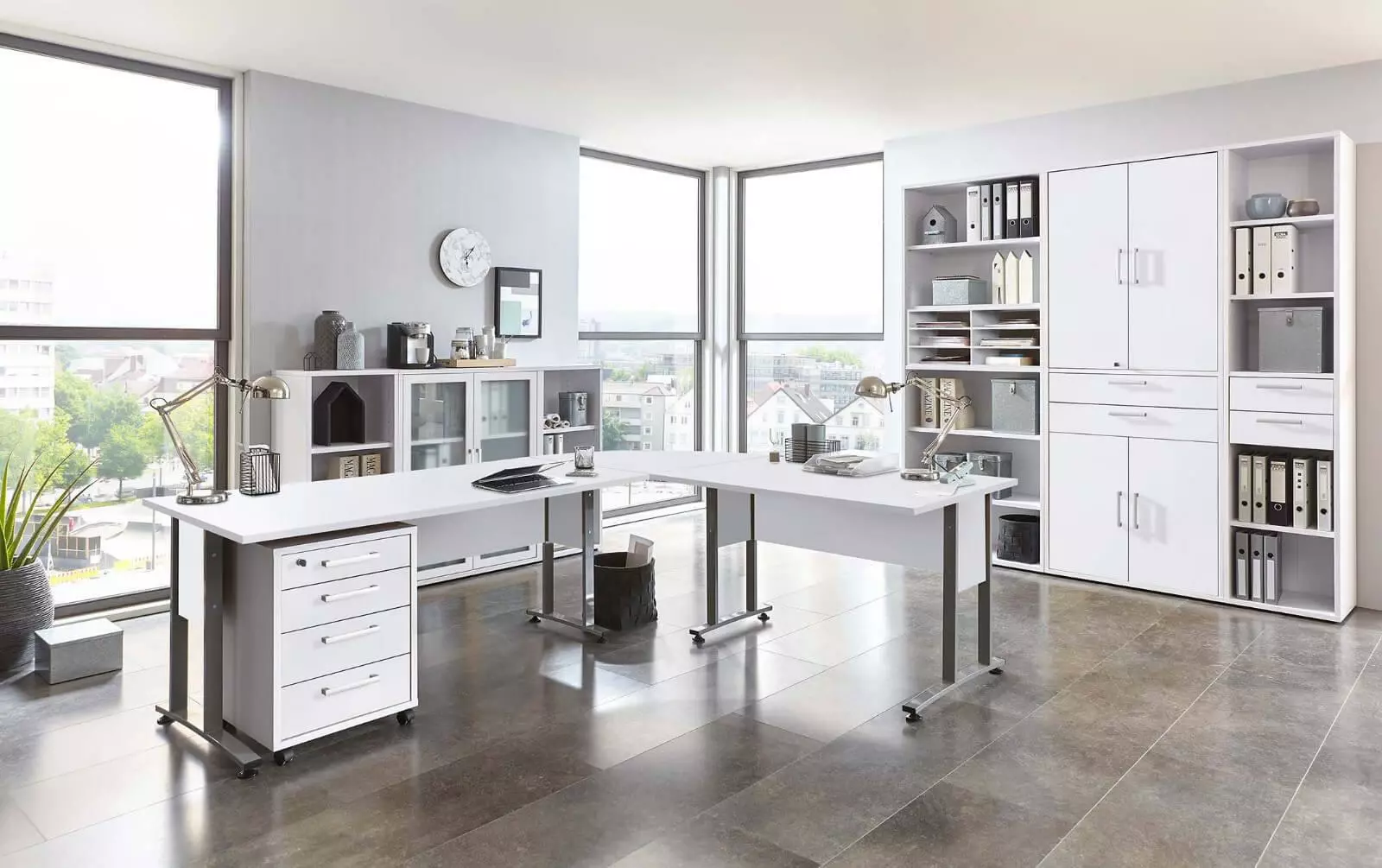 Calvia 4 Rullalaatikosto - Image 3