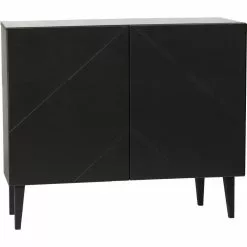 Hiipakka Vilja Lipasto Ovilla